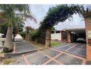 VENDO HERMOSA CASA EN GRUPO HAB. AEROPUERTO