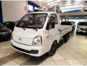 Hyundai H100 Cabina Simple 2023 0️⃣Km 📍 Recibimos vehículo y financiamos hasta 60 meses ✅