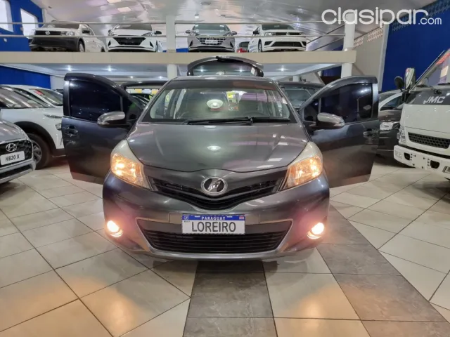 Toyota Vitz 2011 — foto 3