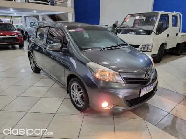Toyota Vitz 2011 — foto 8