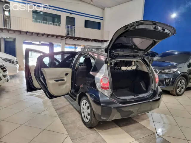 Toyota Aqua 2013 — foto 7