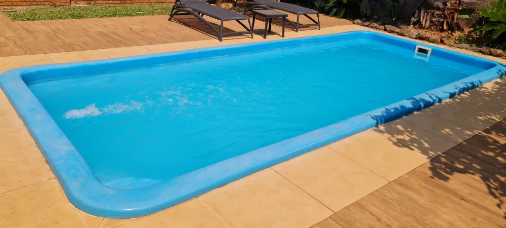 CASA CON PISCINA EN LUQUE — foto 3