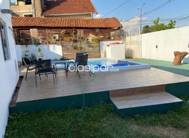 Alquiler de casa en Encarnación con piscina #2117172  en  Paraguay