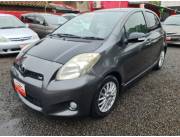 HERMOSO TOYOTA NEW VITZ RS REC. IMP. 2009 GRIS MOTOR VVTI 1.5. CC BAT. NUEVA CON GARANTIA
