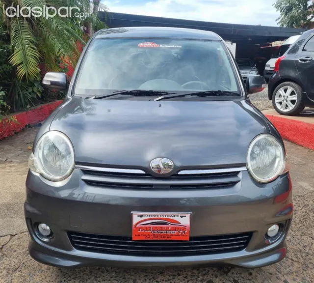 Toyota Sienta 2006 - foto 2
