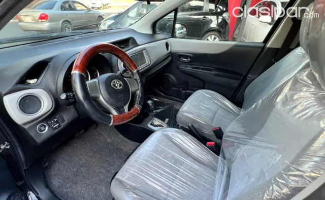 Toyota Vitz 2011 - foto 8