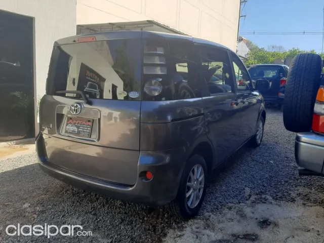 Toyota Sienta 2009 — foto 7