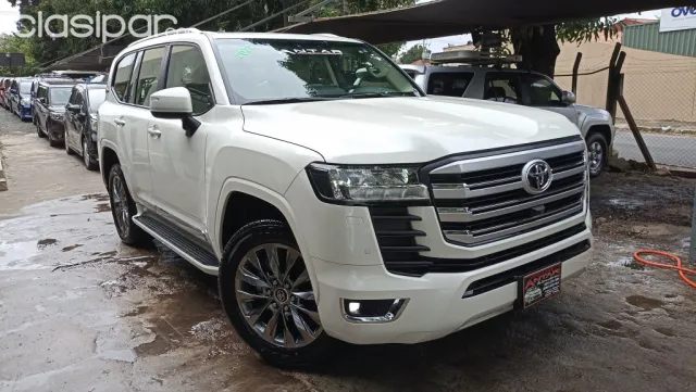 Toyota Land Cruiser 2022 - foto 2
