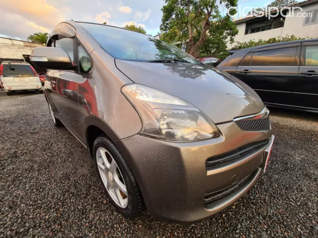 Toyota Ractis 2007 — foto 2