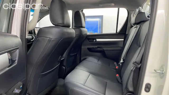 Toyota Hilux 2022 — foto 8