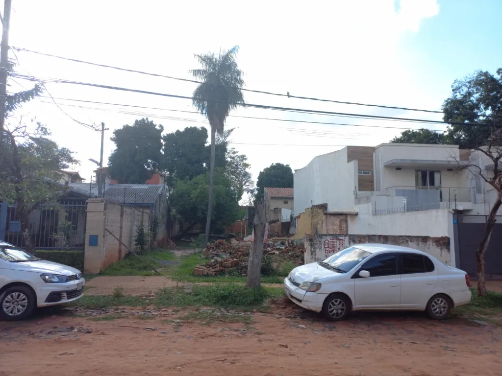 Excelente Inmueble TERRENO Barrio Herrera Asuncion Paraguay 480 mts2 cerca de Avenida Sant — foto 3