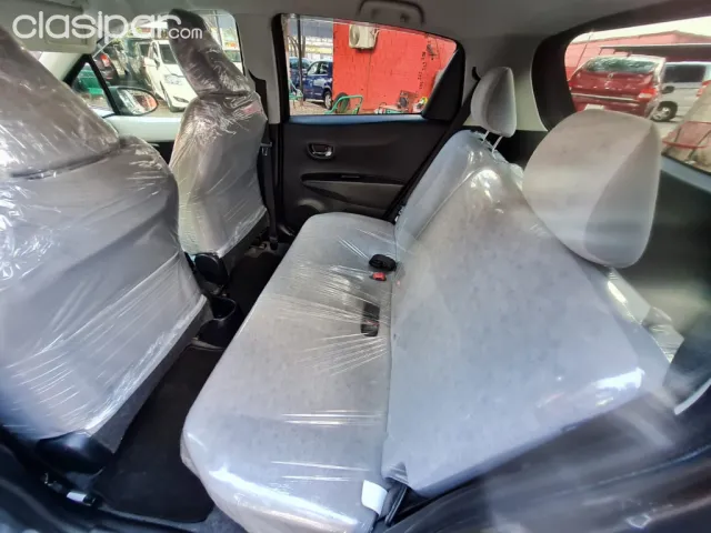 Toyota Vitz 2011 — foto 3