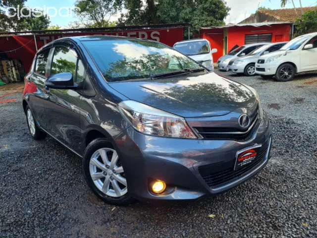 Toyota Vitz 2011 — foto 5