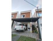 Vendo hermoso dúplex en Villa Elisa