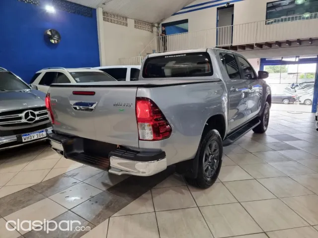 Toyota Hilux 2022 — foto 4