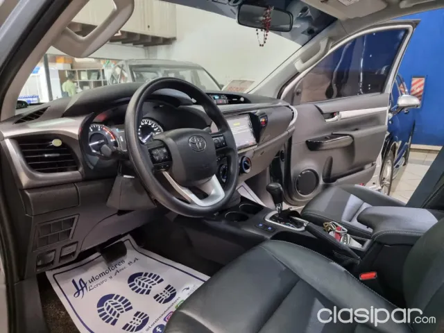Toyota Hilux 2022 — foto 8