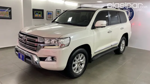 Toyota Land Cruiser 2018 - foto 2