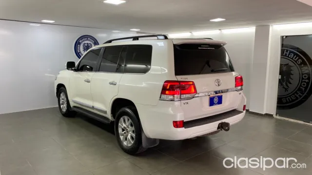 Toyota Land Cruiser 2018 — foto 7