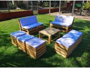 ALQUILER de puff de palets, sofas y mesitas, biombos, sillas cable y tira de focos.