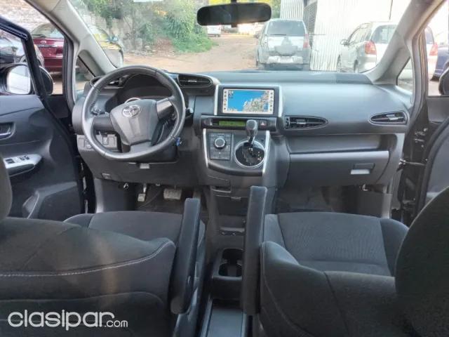 Toyota Wish 2012 - foto 8