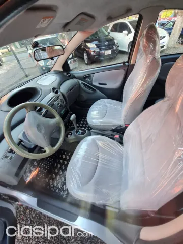 Toyota Vitz 2001 — foto 4
