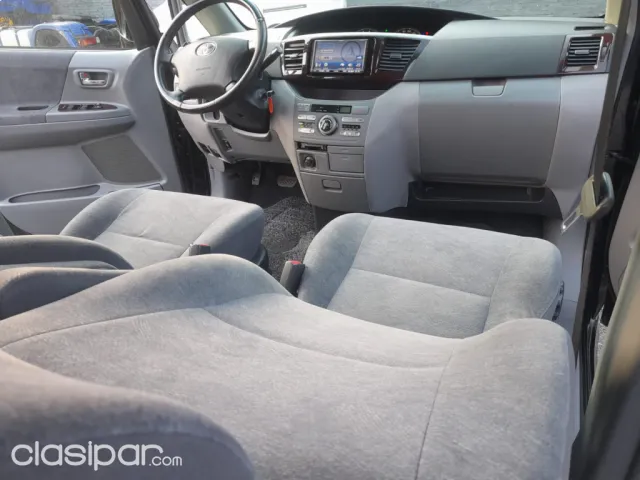 Toyota Noah 2006 — foto 7