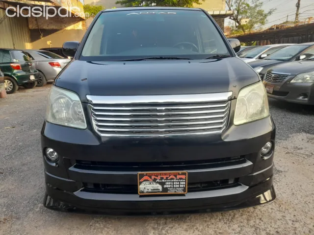 Toyota Noah 2006 — foto 3