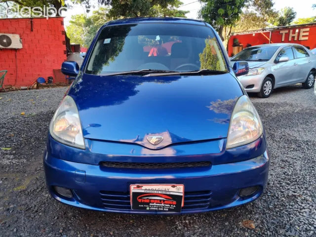 Toyota Funcargo 2001 - foto 2