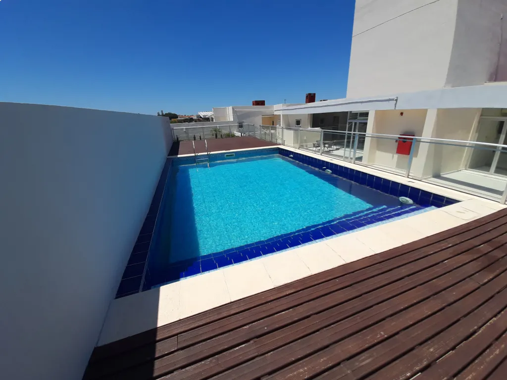 Departamento de 2 dormitorios con piscina en barrio Jara, zona Univ. Americana — foto 2