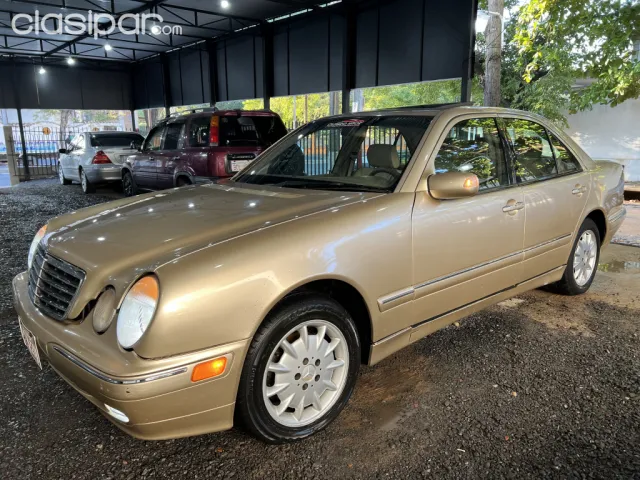 Mercedes-Benz E 320 2001 — foto 3
