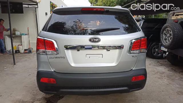 Kia Sorento 2011 — foto 6