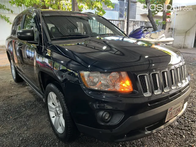 Jeep Compass 2011 — foto 4