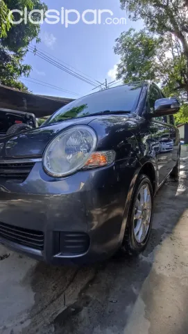 Toyota Sienta 2010 — foto 4