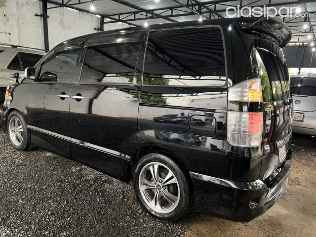 Toyota Voxy 2007 — foto 6