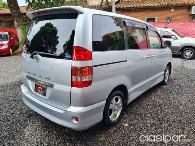 Toyota Noah 2002 — foto 4