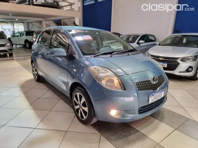 Toyota Vitz 2006 — foto 2