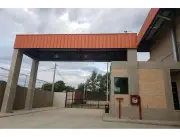 LIMPIO – LUQUE: 19.262 M2, IMPORTANTE DEPOSITO + OFICINAS + PARKING PROPIO – 3,9 USD/M2.