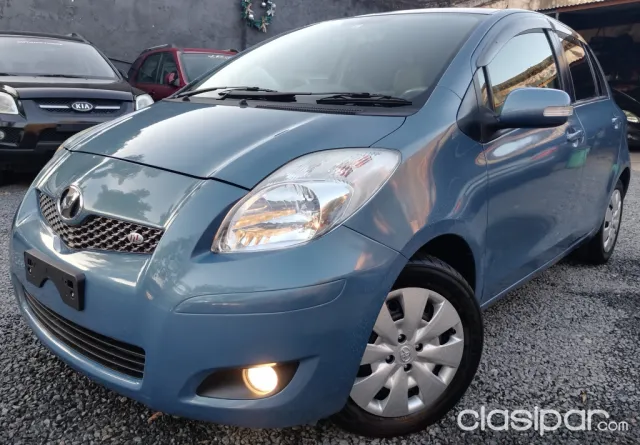 Toyota Vitz 2009 - foto 2