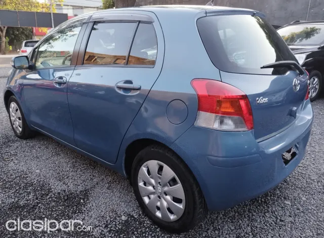 Toyota Vitz 2009 - foto 8