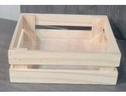 Caja de madera de pino