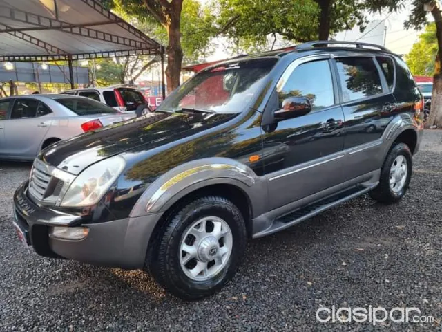 Ssangyong Rexton 2004 — foto 2