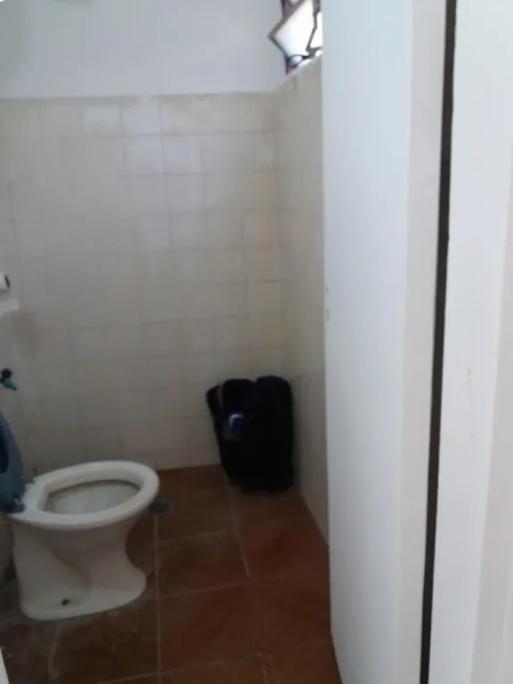 SALON COMERCIAL EN PLENO CENTRO DE SAN LORENZO — foto 3