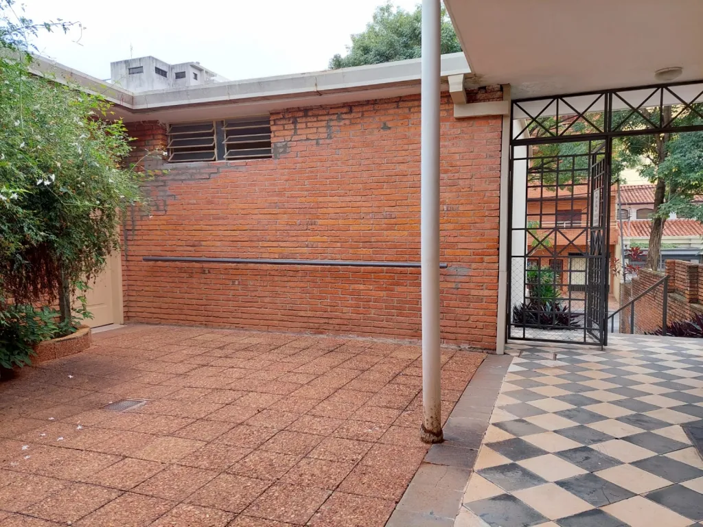 Casa Ideal para Oficinas yo consultorios Ubicada sobre 25 de Mayo esquina Mayor Bullo — foto 3