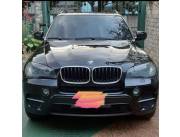 vendo BMW X5 año 2011 negro Motor 3.0