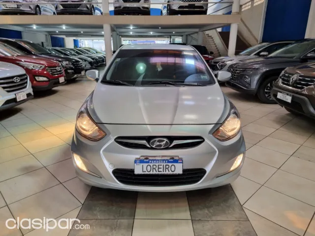 Hyundai Accent 2013 — foto 2
