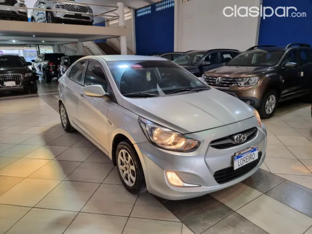 Hyundai Accent 2013 - foto 2