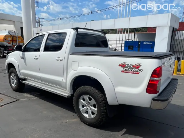 Toyota Hilux 2015 - foto 2