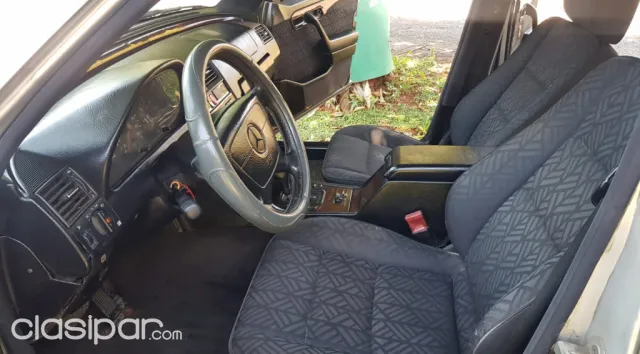 Mercedes-Benz C250 1997 — foto 3
