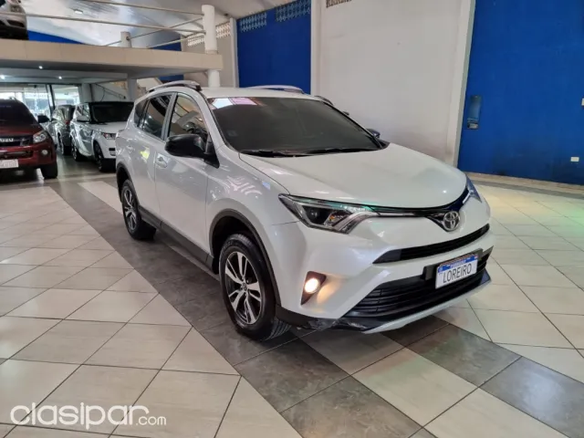 Toyota Rav4 2018 — foto 2