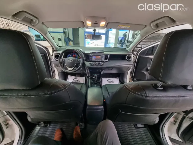 Toyota Rav4 2018 — foto 8